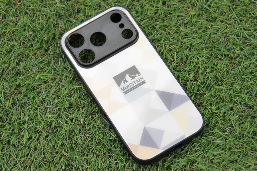 強化ガラス製 iPhoneケース印刷(iPhone17Pro用)